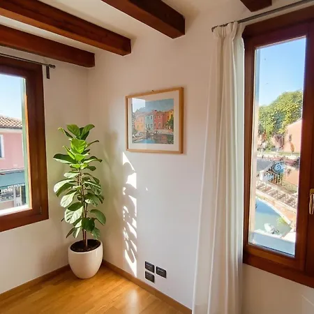 公寓 Vista Canale Meravigliosa 布拉诺岛